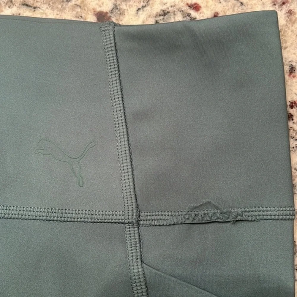 Puma HR Training Green Leggings with pockets Medium - Picture 6 of 8